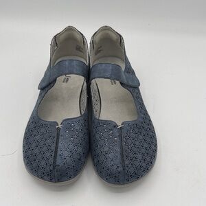 Women's JBU Blue Mary Jane Shoes Sz 10W